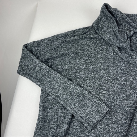Express Turtleneck Sweater Womens Medium/Large Gray - Picture 4 of 9